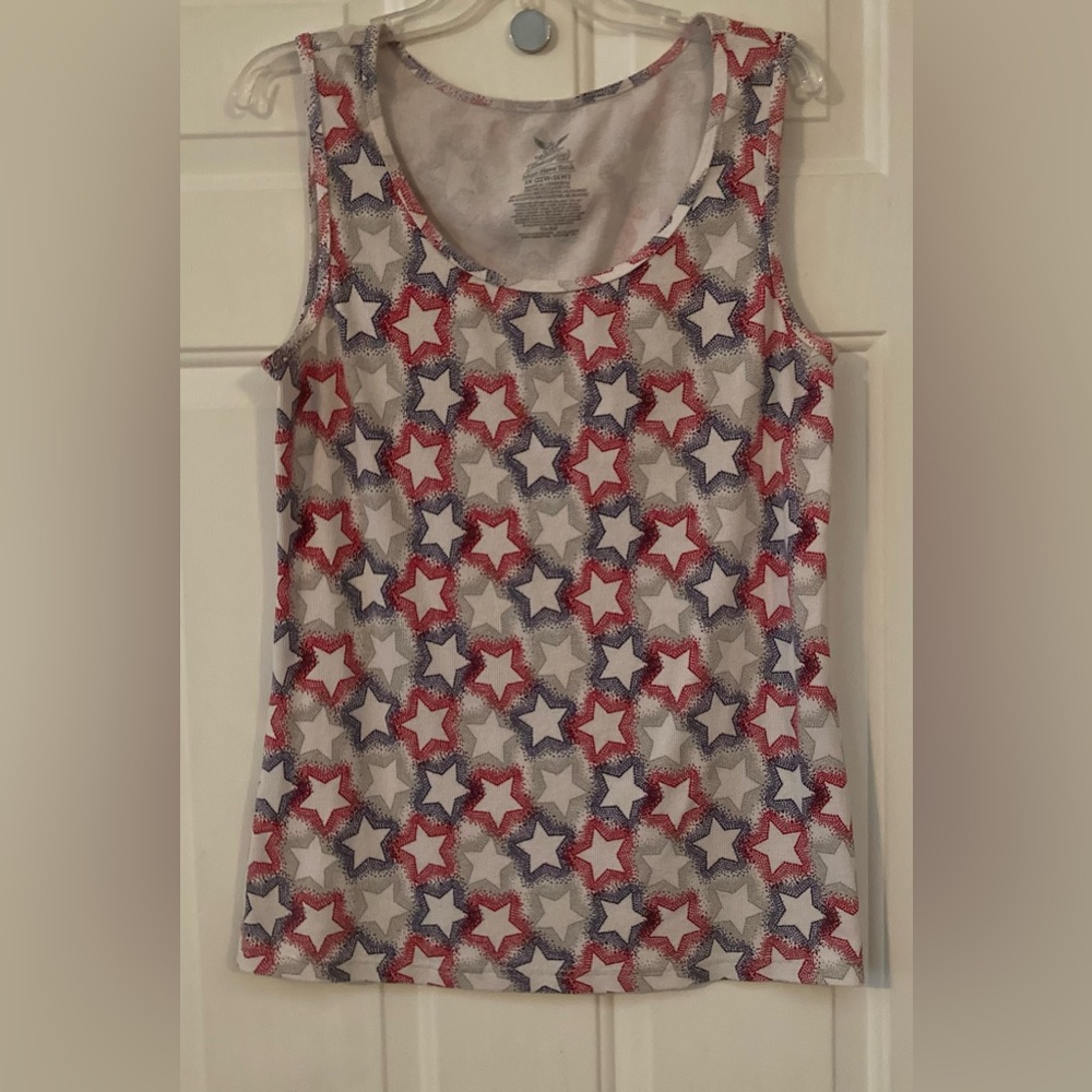 🌟♥️🤍💙🌟Faded Glory White Ribbed Tank Top with Red, Silver & Blue Splattered Stars